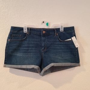 New With tags Jessica Simpson midwash shorts